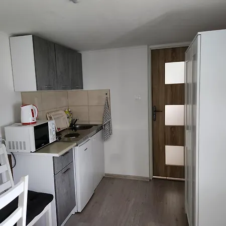 Melanie 2 Apartment